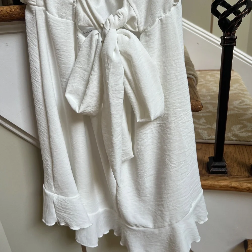 Lucy in the Sky Off White Ruffle Mini Dress w/ Back Ties | Women’s Size Large - Picture 6 of 12